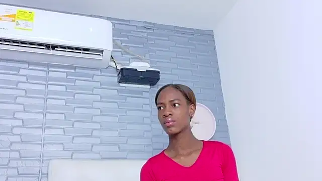 Hungry pussy18 online show from 12-18-25, 02:01