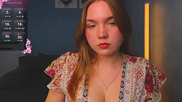 RebeccaEglitis online show from 04-08-26, 04:18