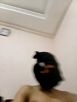 latarak321 online show from 11-12-25, 12:05