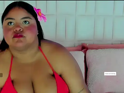 LunaaBlaze online show from 11-09-25, 12:47