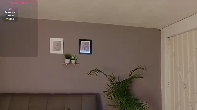 ZahraMilf online show from 01-14-26, 07:52