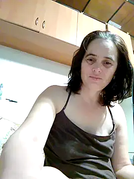 Snapshot of Ella-433 chatting on 11-17-25, 08:36 Ella-433 online show from 11-17-25, 08:36