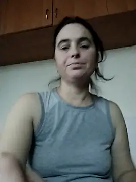 Snapshot of Ella-433 chatting on 11-22-25, 01:21 Ella-433 online show from 11-22-25, 01:21