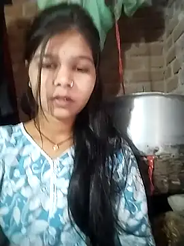 Snapshot of Gb_sunena chatting on 11-07-25, 06:24 Gb sunena online show from 11-07-25, 06:24