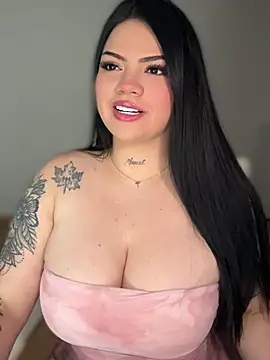 dulcemarianh  online show from 05-02-26, 03:44