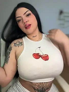 dulcemarianh  online show from 06-06-26, 03:22