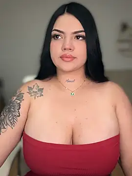 dulcemarianh  online show from 06-26-26, 05:34