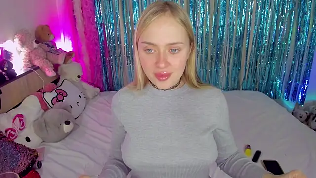 CeaneLino online show from 11-11-25, 05:57