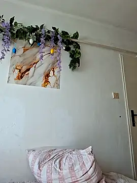 Nika aa online show from 04-09-26, 08:42