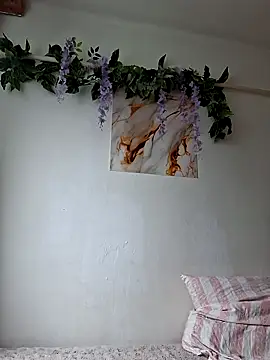 Nika aa online show from 04-16-26, 08:59