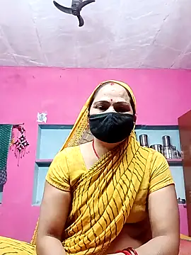 Snapshot of Ut_kanchna chatting on 10-30-25, 01:56 Ut kanchna online show from 10-30-25, 01:56