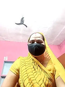 Snapshot of Ut_kanchna chatting on 11-01-25, 02:19 Ut kanchna online show from 11-01-25, 02:19