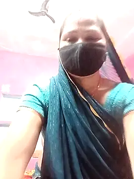 Snapshot of Ut_kanchna chatting on 11-04-25, 12:10 Ut kanchna online show from 11-04-25, 12:10