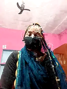 Snapshot of Ut_kanchna chatting on 11-11-25, 12:54 Ut kanchna online show from 11-11-25, 12:54