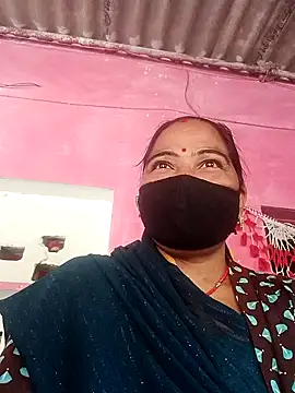 Snapshot of Ut_kanchna chatting on 11-16-25, 05:02 Ut kanchna online show from 11-16-25, 05:02