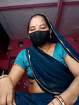 Snapshot of Ut_kanchna chatting on 11-19-25, 07:52 Ut kanchna online show from 11-19-25, 07:52