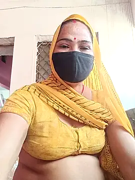 Snapshot of Ut_kanchna chatting on 11-25-25, 06:24 Ut kanchna online show from 11-25-25, 06:24