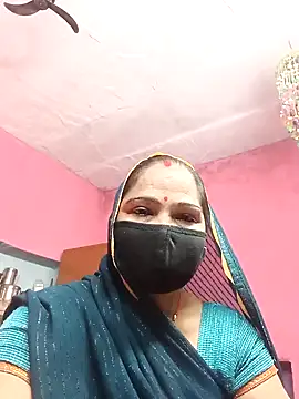 Snapshot of Ut_kanchna chatting on 11-27-25, 06:37 Ut kanchna online show from 11-27-25, 06:37