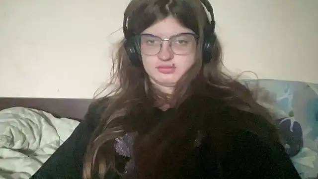 Snapshot of NikaXZimax chatting on 10-16-25, 06:58 NikaXZimax online show from 10-16-25, 06:58