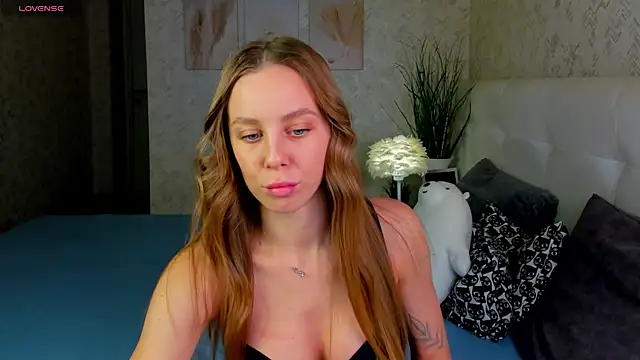 Verona Brens online show from 12-17-25, 09:15