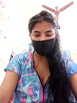 Hot radhaji online show from 02-03-26, 08:30