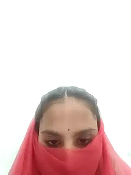 RAYI Queen 15 online show from 11-29-25, 03:26