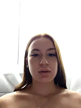 MayaGlow online show from 11-10-25, 06:01