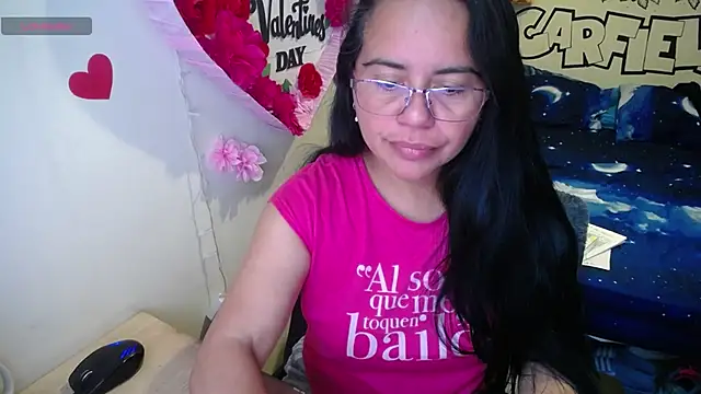 Miss  kendra  online show from 04-21-26, 11:27