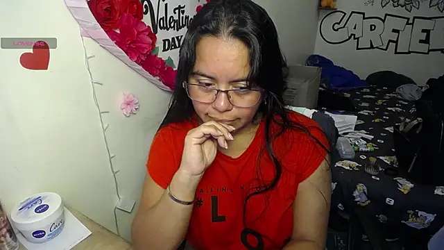 Miss  kendra  online show from 06-27-26, 12:22