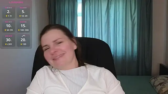 Mirabelle Velvet online show from 12-16-25, 05:23