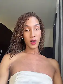 Snapshot of Chloe_Celeste chatting on 06-21-26, 09:17 Chloe Celeste online show from 06-21-26, 09:17