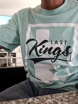 Snapshot of Juicydick420-xxx chatting on 02-11-26, 09:53 Juicydick420-xxx online show from 02-11-26, 09:53