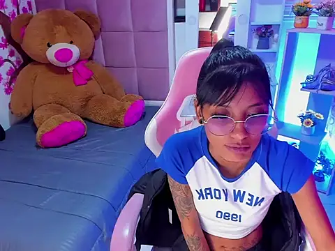 KarlaSlutSkinny   online show from 03-06-26, 03:19