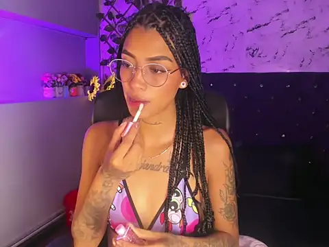 Snapshot of KarlaSlutSkinny__ chatting on 05-08-26, 02:50 KarlaSlutSkinny online show from 05-08-26, 02:50