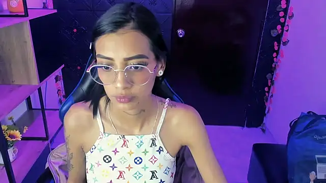 KarlaSlutSkinny   online show from 07-30-26, 08:19