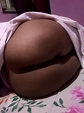 vickymtrb online show from 11-04-25, 05:12