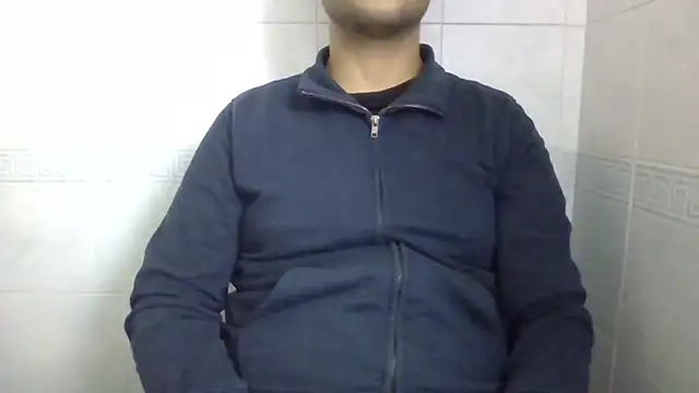 Snapshot of sci69 chatting on 05-04-26, 01:18 sci69 online show from 05-04-26, 01:18
