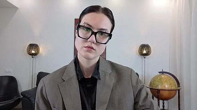 Marie Fitch online show from 05-02-26, 12:48