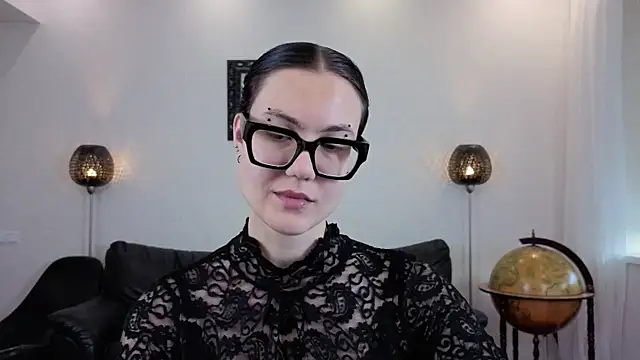 Marie Fitch online show from 06-04-26, 02:28