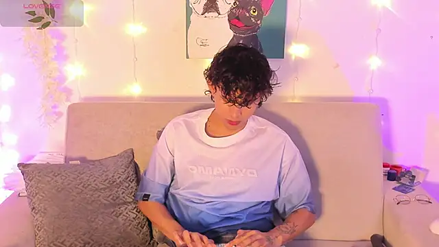 lua boy online show from 03-24-26, 04:39