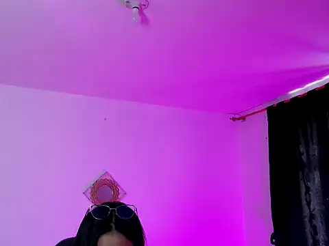sofia  666 online show from 10-21-25, 07:25