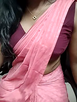 Tamilmallu-duskygirl03 online show from 07-20-26, 11:12