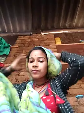 Snapshot of Co_punam chatting on 10-17-25, 12:58 Co punam online show from 10-17-25, 12:58