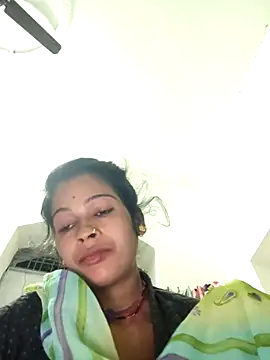 Snapshot of Co_punam chatting on 10-18-25, 11:27 Co punam online show from 10-18-25, 11:27