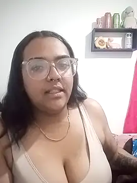Snapshot of Susana_la_poderosa chatting on 10-10-25, 03:38 Susana la poderosa online show from 10-10-25, 03:38