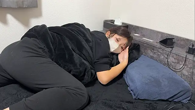 ODORI8300 online show from 12-02-25, 01:17