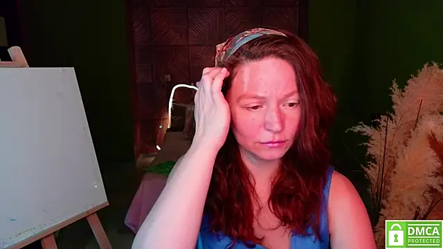 AuroraBorealis   online show from 11-28-25, 06:16