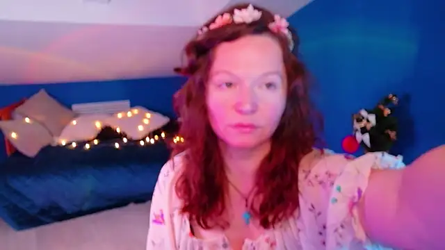 AuroraBorealis   online show from 01-10-26, 06:37