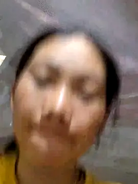 Snapshot of gio-thu chatting on 04-25-26, 05:21 gio-thu online show from 04-25-26, 05:21