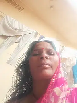 Snapshot of Rt_shreya chatting on 06-04-26, 05:57 Rt shreya online show from 06-04-26, 05:57